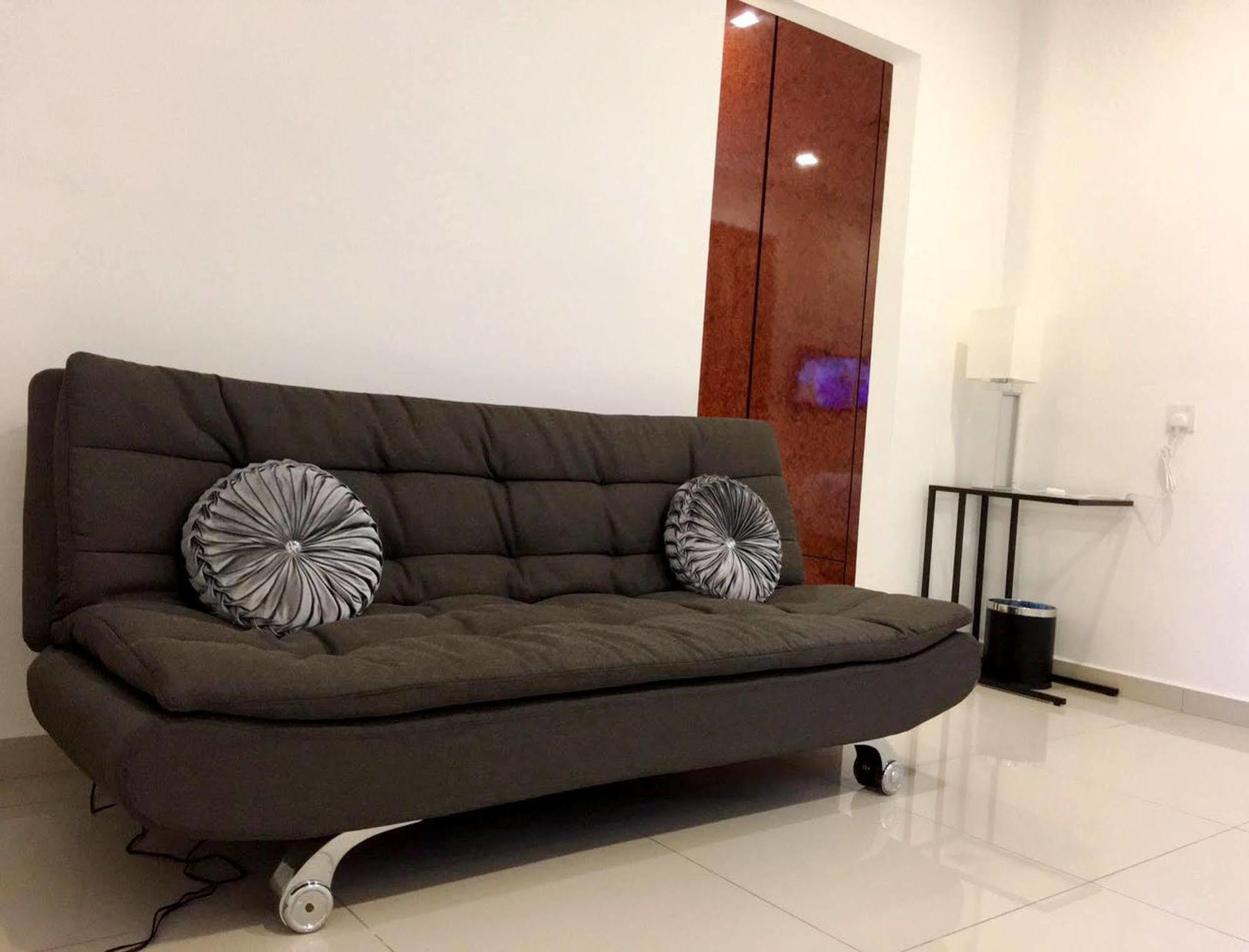 Pudu Bintang 2*